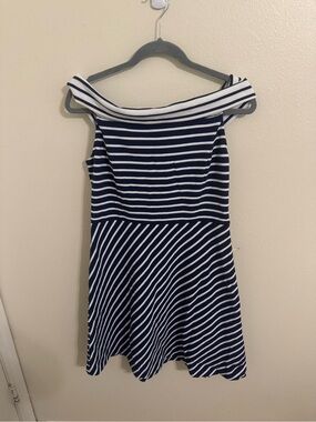 Vineyard Vines Navy and White Off-Shoulder Striped Dress